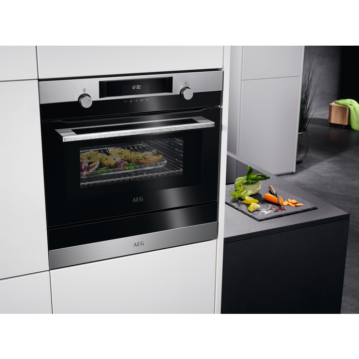 AEG - Compact Oven - KMK565060X